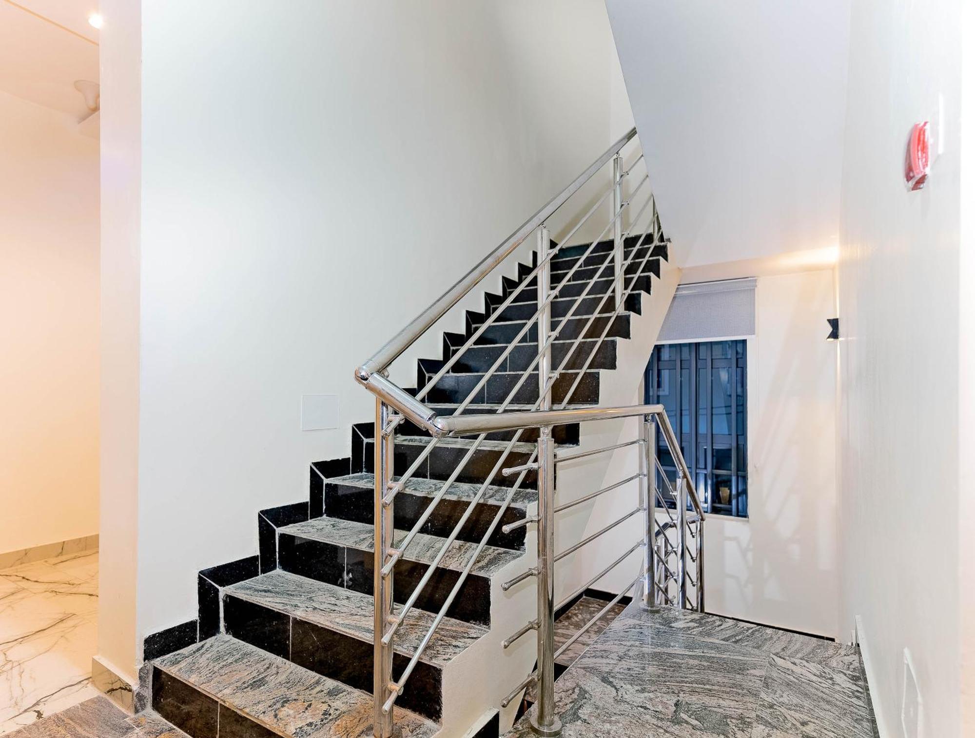 God'S Touch Apartments Remi Fani Kayode Gra. Ikeja Luaran gambar